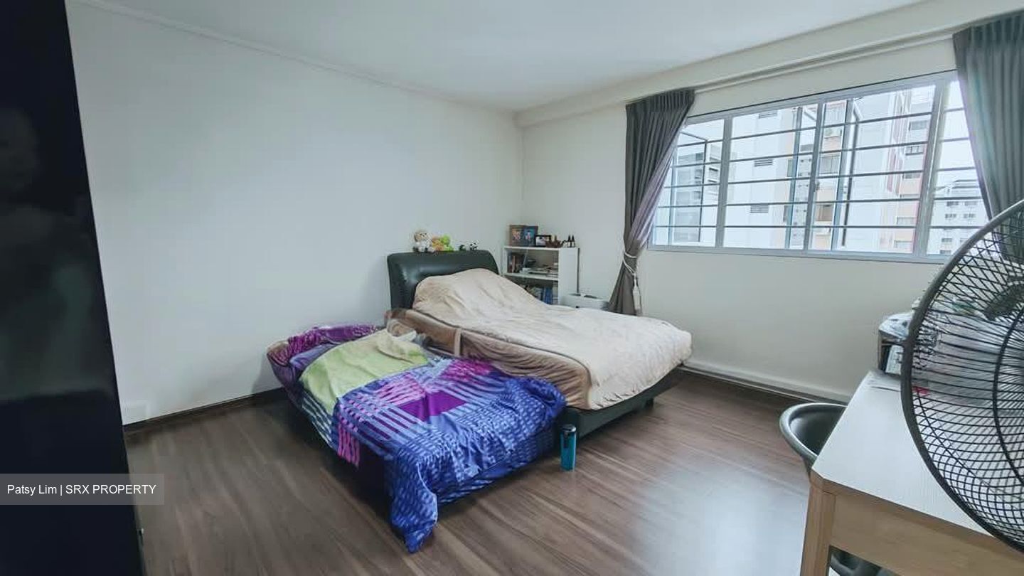 Blk 527 Hougang Avenue 6 (Hougang), HDB 5 Rooms #558942751